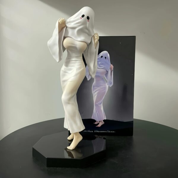 Ghost girl, Halloween beautiful girl animation model statue gift table ornament